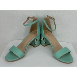 Modcloth Fun Direction Bee Embroidered Mint Heel Sandals 6